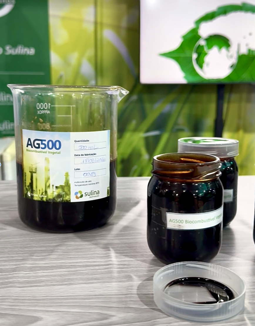 AG500 - óleo vegetal em laboratório